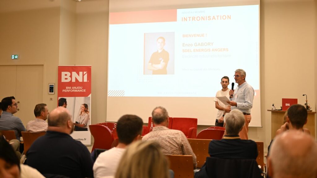 Membres du groupe BNI réunis au Carré Cointreau à Angers